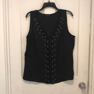COPY - Large black rock & republic tank top